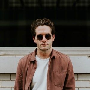 Meet your Posher, Devona